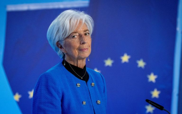 Παγκόσμιο Οικονομικό Φόρουμ-Λαγκάρντ: Ευχαριστεί «εκείνους που επικρίνουν» την Ευρώπη