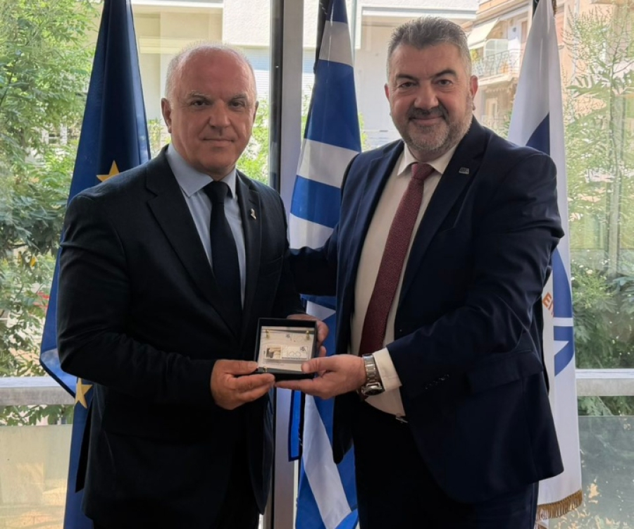 Ο Πρόεδρος του ΒΕΑ συναντήθηκε με τον επικεφαλής του Γραφείου Συμφερόντων του Κοσόβου