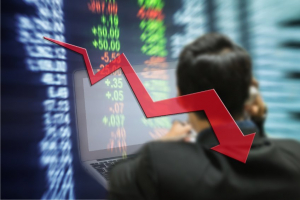 Μεγάλες απώλειες στις ευρωαγορές, μετά τις αυξήσεων επιτοκίων από τις κεντρικές τράπεζες