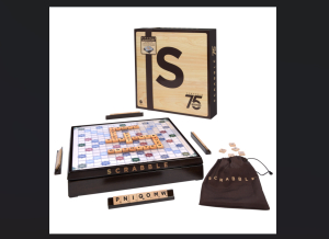 Scrabble: Το εμβληματικό παιχνίδι λέξεων και στρατηγικής γιορτάζει 75 χρόνια διασκέδασης