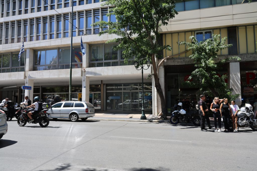 Φάρσα οι απειλές για βόμβες σε τέσσερα σημεία της Αθήνας