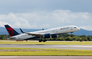 Η πρώτη απευθείας πτήση από ΗΠΑ για το 2022 - Κικίλιας: Ψήφος εμπιστοσύνης στον τουρισμό