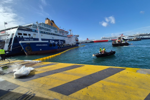 ΟΛΠ: Άσκηση ετοιμότητας για την αντιμετώπιση περιστατικών ρύπανσης στο λιμάνι του Πειραιά