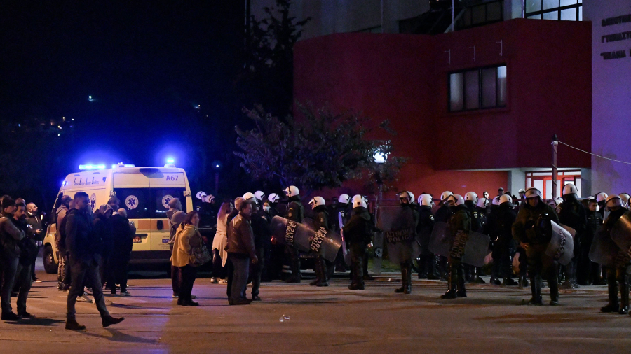 Επεισόδια - Ρέντη: Σε εξέλιξη αστυνομική έρευνα στο στάδιο «Γ. Καραϊσκάκης»