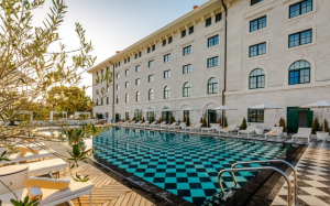 Στους Αγίους Θεοδώρους το πρώτο πεντάστερο resort της Brown Hotels στην Ελλάδα