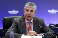 Τσακίρης: Πάνω από 8 δισ. ευρώ στις Περιφέρειες μέσω ΕΣΠΑ