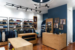 Νέο κατάστημα DUR στο Κέντρο της Αθήνας