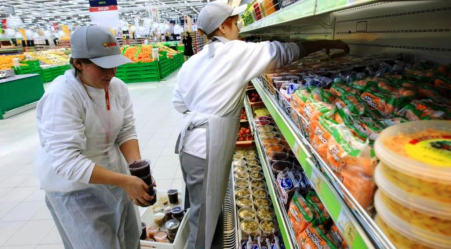 ΙΕΛΚΑ: Αύξηση της απασχόλησης 3,5% στο λιανεμπόριο τροφίμων το 2021, με κύριο πυλώνα τα σουπερμάρκετ