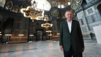 Νέα πρόκληση από Ερντογάν: «Δεύτερη άλωση η μετατροπή της Αγιάς Σοφιάς σε τζαμί»