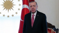 Τουρκία: Ο Ερντογάν καλεί τους πολίτες να διατηρήσουν τις αποταμιεύσεις τους σε τουρκική λίρα