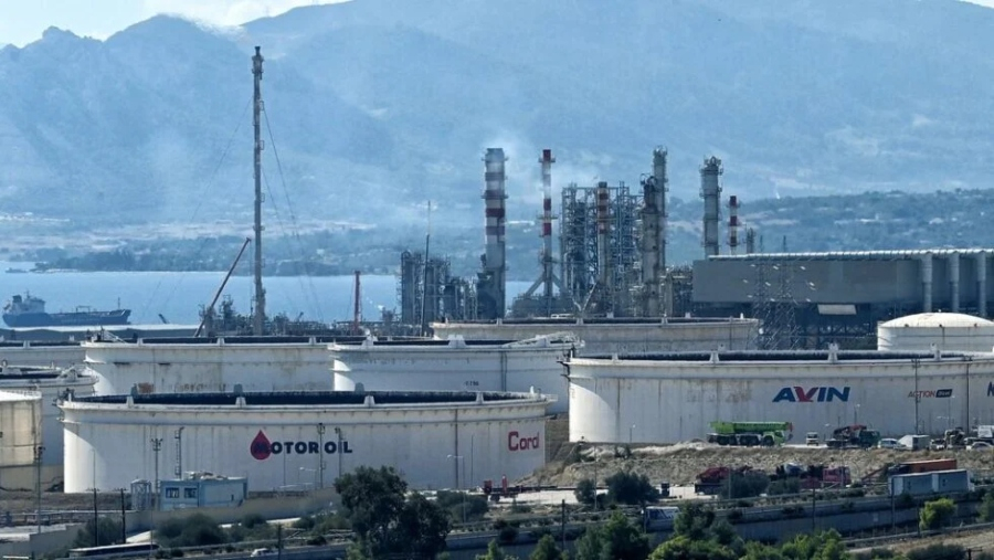 Νέα έκρηξη στις εγκαταστάσεις της Motor Oil – Πληροφορίες για δύο τραυματίες