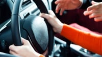 Δίπλωμα οδήγησης: Εξετάσεις και τις Κυριακές - Καταγράφηκε μεγάλη συμμετοχή