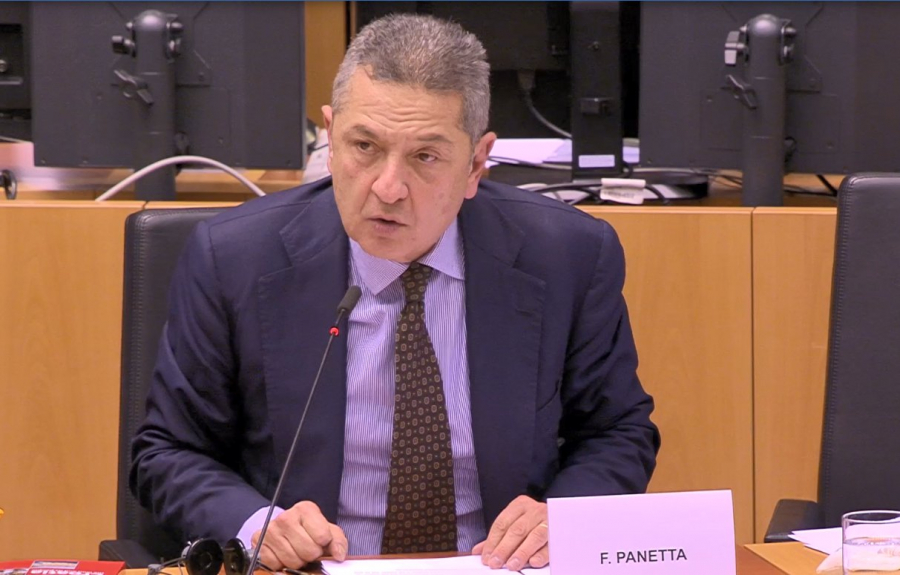 Panetta (ΕΚΤ): Ντε φάκτο στάσιμη η οικονομία της ευρωζώνης