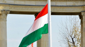 Επεκτείνει το εμπάργκο στις ουκρανικές εισαγωγές η Ουγγαρία