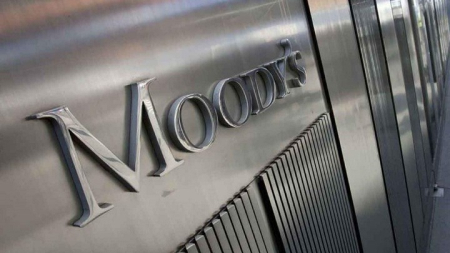 Moody’s: Αναβάθμισε σε θετικές τις προοπτικές για Alpha Bank και Πειραιώς