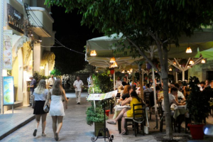 Αυξήθηκε 22% ο τζίρος για καταλύματα – εστίαση τον Φεβρουάριο