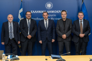 Υπουργείο Υποδομών και Μεταφορών: Ψηφιακές εξετάσεις οδηγών και νέο σύστημα έκδοσης πινακίδων κυκλοφορίας