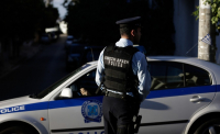 Επίθεση με μολότοφ σε διμοιρία των ΜΑΤ στα Εξάρχεια - Συνελήφθη ένα άτομο
