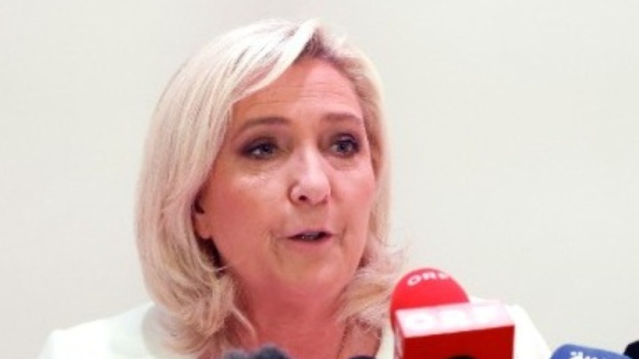Γαλλία: Δημοσκοπήσεις "βλέπουν" πρωτιά για το ακροδεξιό κόμμα της Λεπέν στις ευρωεκλογές
