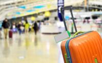 Ενώσεις καταναλωτών καταγγέλλουν 7 αεροπορικές εταιρείες για χρέωση χειραποσκευών