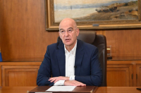 Στο Κάϊρο για την τριμερή συνάντηση Ελλάδας – Κύπρου – Αιγύπτου ο Νίκος Δένδιας