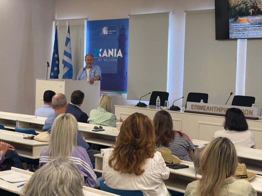 Οι 30 διεθνείς κριτές του «Athena International Olive Oil Competition 2025» στα Χανιά