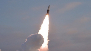 Συναγερμός στη Νότια Κορέα: Η Βόρεια Κορέα εκτόξευσε τουλάχιστον 10 πυραύλους