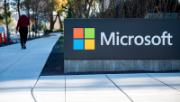 ΗΠΑ: Η Microsoft σκοπεύει να απολύσει περίπου 9.000 εργαζόμενους