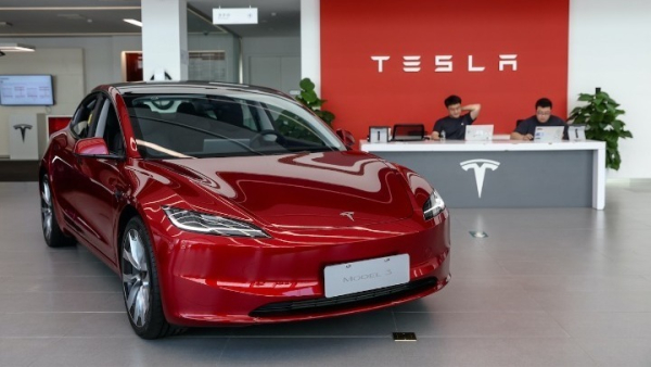 Tesla: Καταποντίστηκαν οι πωλήσεις την Ευρώπη κατά το πρώτο τρίμηνο του έτους