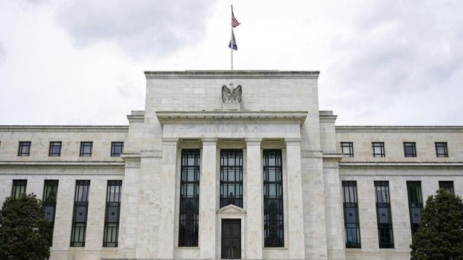 Μέστερ: «Σήμα» για νέες αυξήσεις επιτοκίων από τη Fed