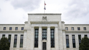 Μέστερ: «Σήμα» για νέες αυξήσεις επιτοκίων από τη Fed