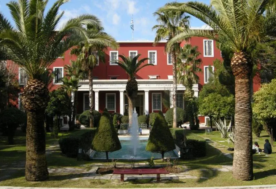 Μνημόνιο συνεργασίας μεταξύ Παντείου και Columbia