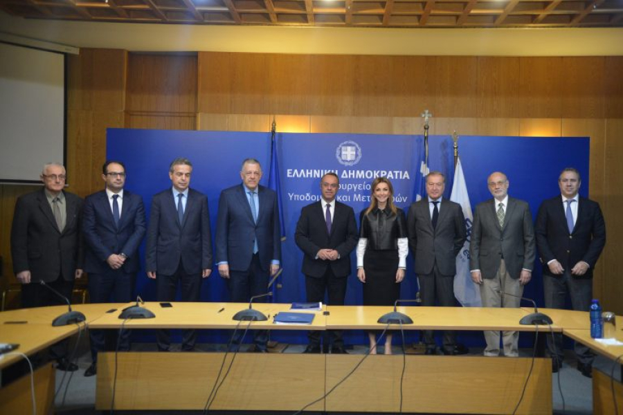 Υπ. Υποδομών και Μεταφορών: Μνημόνιο συνεργασίας με την Ένωση Ελλήνων Εφοπλιστών