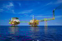 Συνεχίζεται η άνοδος στις τιμές του πετρελαίου - Αγγιξε τα 106 δολάρια το Brent