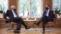 Μενέντεζ σε Μητσοτάκη: Οι ΗΠΑ εκτιμούν τον σημαντικό ρόλο της Ελλάδας σε ζητήματα δημοκρατίας