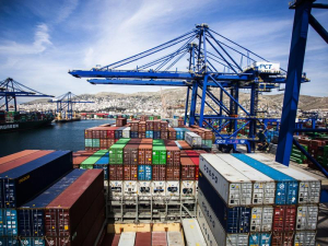 ΕΕ: Αύξηση κατά 4% της εμπορευματικής κίνησης στα λιμάνια της