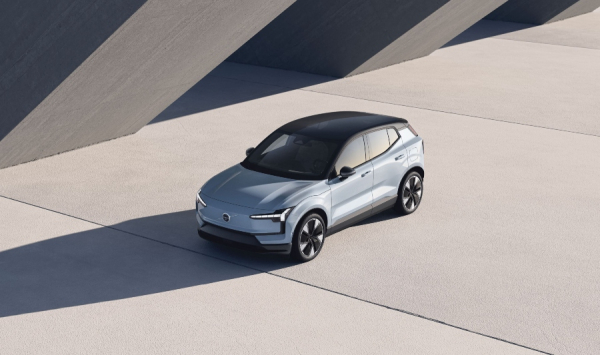 Το ηλεκτρικό Volvo EX30 κατέκτησε το υψηλού κύρους βραβείο "Good Design Award 2025"