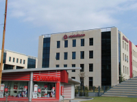 Vodafone: Ανακοίνωσε πρόγραμμα εθελούσιας εξόδου - Αντιδράσεις από τους εργαζομένους