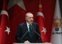 Οργή Ερντογάν: «Παγώνει» συμφωνία για αγορά ελικοπτέρων μετά το «δικτάτορας» του Ντράγκι