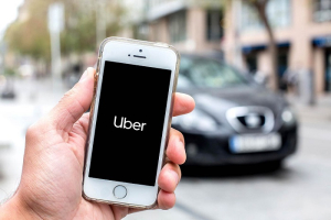 Άνοδος 9% για τη μετοχή της Uber