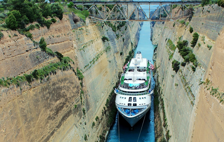 Επαναλειτουργεί από τον Ιούλιο η Διώρυγα της Κορίνθου για την ναυσιπλοΐα