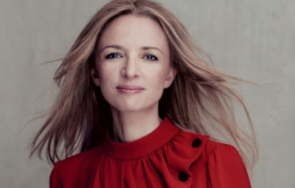 Η Delphine Arnault θα «τρέχει» τον οίκο Dior