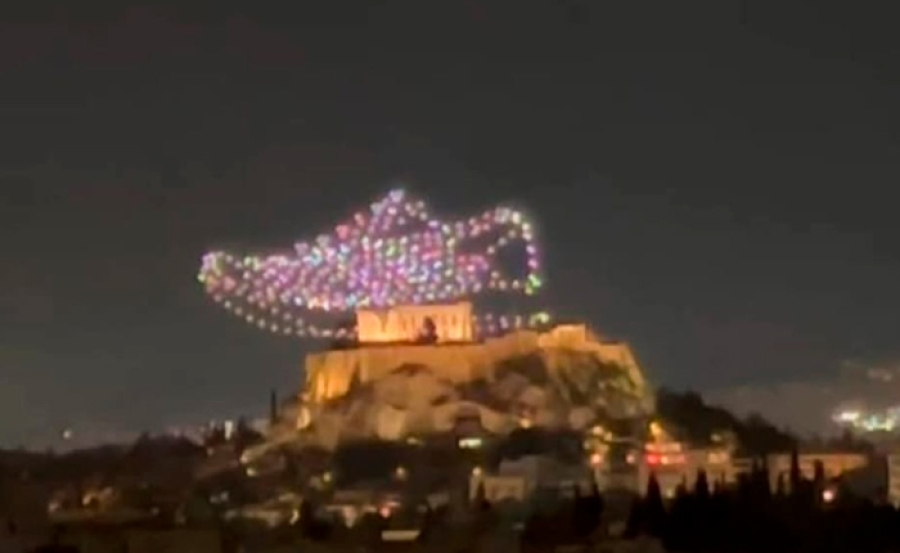 Ακρόπολη: Από το Ζάππειο έναντι 380 ευρώ πήραν άδεια για το drone show