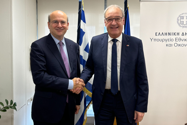 Χατζηδάκης: Σημαντικές επενδυτικές ευκαιρίες προσφέρει η Ελλάδα - Συνάντηση με τον Ελβετό ομόλογό του