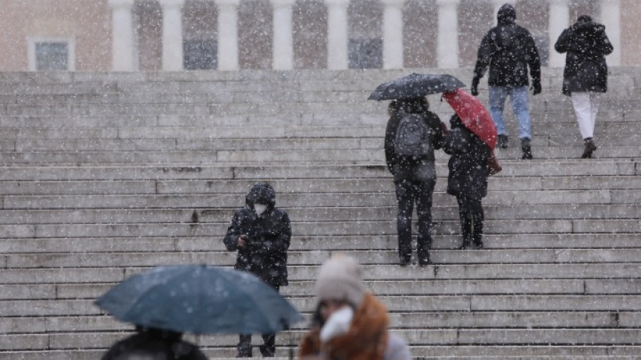 ΓΑΔΑ: Απαιτούνται αντιολισθητικές αλυσίδες ακόμη και στο κέντρο της Αθήνας
