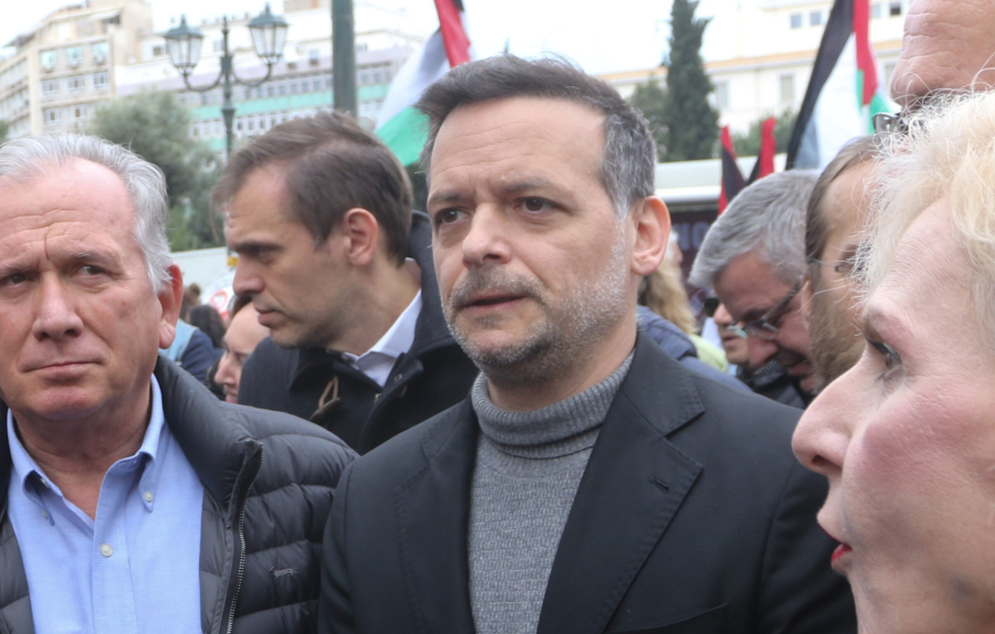 Μνημείο για τα θύματα των Τεμπών προανήγγειλε ο Χάρης Δούκας