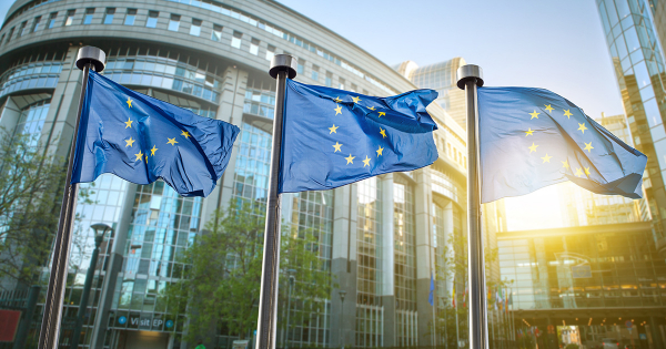 NextGenerationEU: Η Επιτροπή καταβάλλει τις πρώτες πληρωμές για την αποκατάσταση των συνεπειών της κρίσης