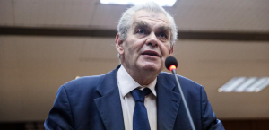 Παπαγγελόπουλος: Προσπάθησαν να με γδάρουν για να ξεπλύνουν το σκάνδαλο Novartis