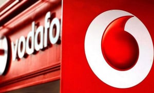 Vodafone: Αυτόματα και δωρεάν παροχές χρόνου ομιλίας και δεδομένων για όσους ζουν στις πυρόπληκτες περιοχές