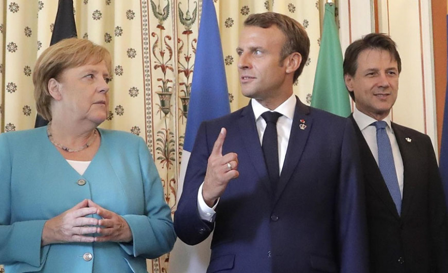 Μέρκελ-Μακρόν συζητούν για Τουρκία